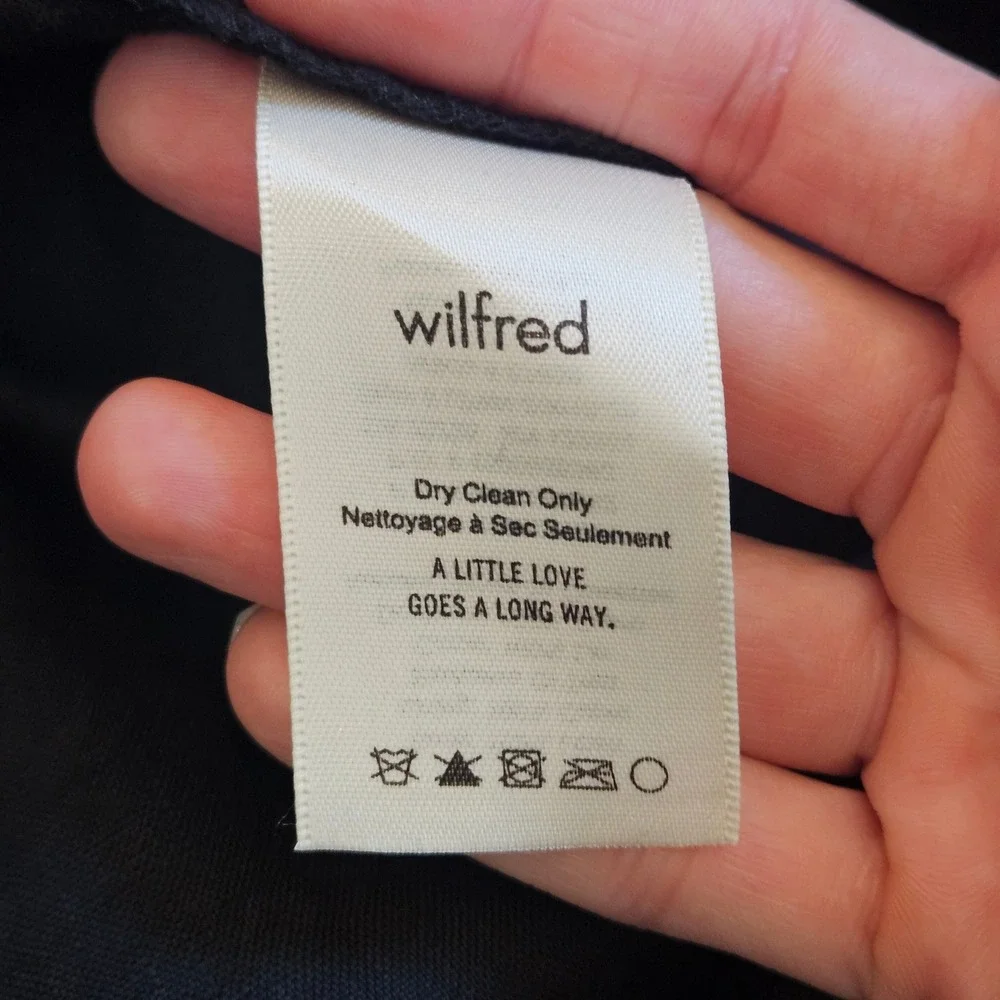Wilfred Jumpsuit Size 4 Black Linen Halter Wide Leg Open Back Summer Chic
